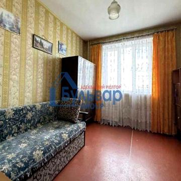 Терміновий продаж. 2 кімнатна квартира, житловий стан, 49 кв.м на Зіньківській