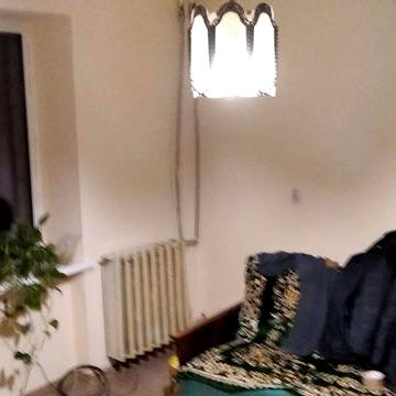 Від власника.Здам 1 кім.квартиру вул.Галицька 124 .Після ремонту.3 поверх.цегла . Мікрорайон Пасічна. Центральне опалення .меблі пралка холодильникі