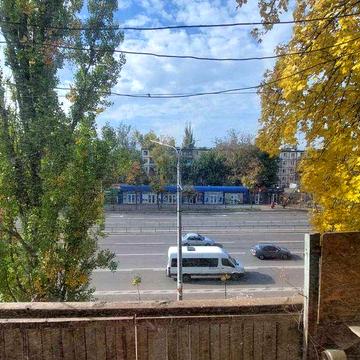 Продаж 2-х кімнатної квартири по вул. Єдуарда Фукса