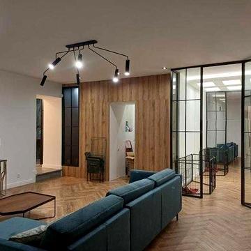 Продаж квартира біля Соборної площі 90 кв.м| Власна тераса | Центр