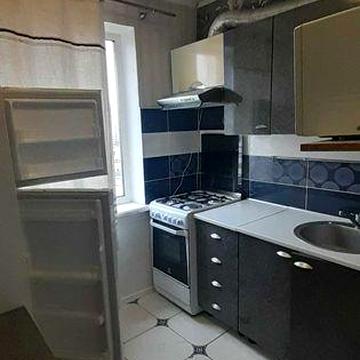 Здам 2х кім на Романа Шухевича 10а