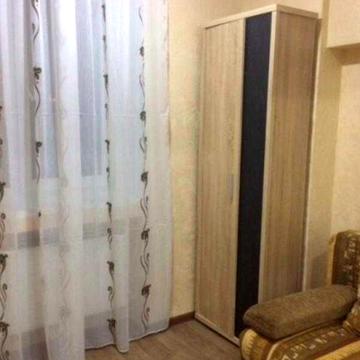 Продам гостинку на Центральному ринку.