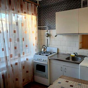 Оренда 2-кв. Дарницький бульвар 15 метро Дарниця 7 хв. пішки