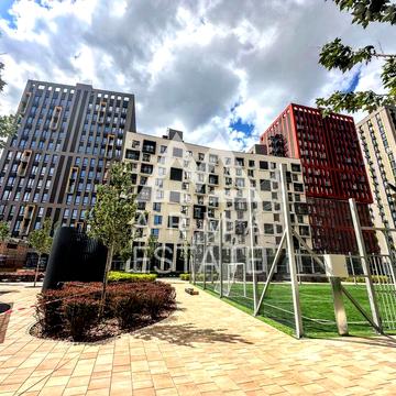 Продаж 1к. квартира  Столичне шосе 7А, ЖК Світлопарк, метро Видубичі  пішки 7 хв.