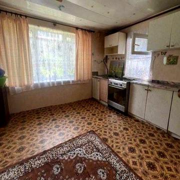 Продам 2-кімнатну квартиру на Молдаванці — квартира на землі з власним палісадником та паркомісцем!