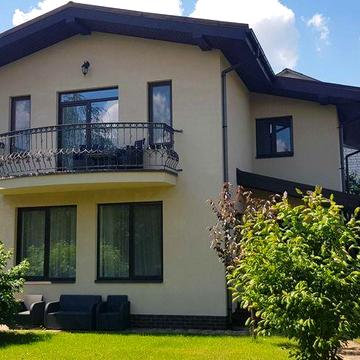 Оренда дому 240м2 в Козині на березі річки Козинка