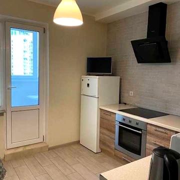 Продам Свою  квартиру по Урловской,38 ЖК Урловский