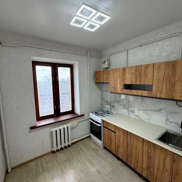Продаж 1-тна квартира по вул. Елецька, Центр, 31 кв.