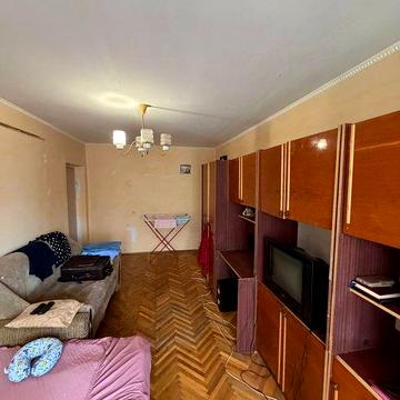 Продаж 2к квартири по вул. Пулюя (центральна частина міста)