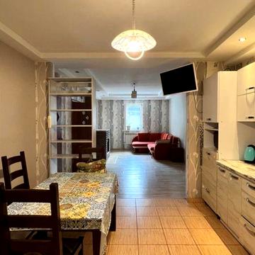 Оренда будинку в Старих Петрівцях 100м, вул. Лозова