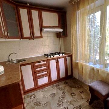 Здається 3 кімн кв-ра 15 мкрн. Без відключення світла.