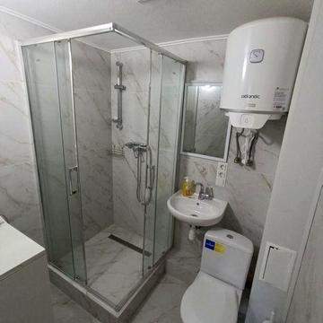 Здам 1к., Гравітон, власник