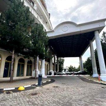 ПРОДАМ квартиру в Аркадії з великою терасою, перша лінія моря