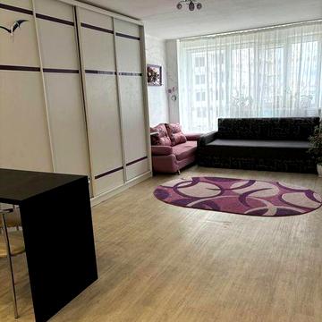 1-кімнатна квартира • Центр • біля ТРЦ «Любава» • 14 000 грн + комунальні • Ремонт • Повністю укомплектована технікою