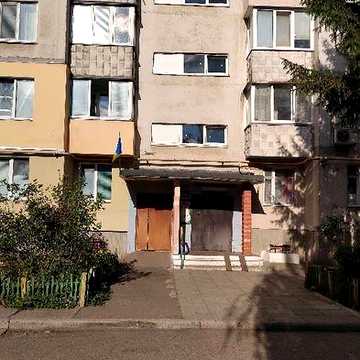 Продаж однокімнатної квартири в південно-західному районі