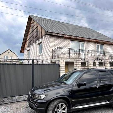 Терміново продаж ціна договірна !!будинок р-н Смолка 2 поверховий