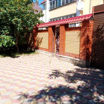 Здам у Фонтанці повністю окремий поверх 75 кв м.