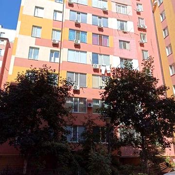 Продам 1-кім. квартиру з ремонтом, 3/10 пов., на вул. Грушевського (3-346-557) ЖК «Дюшес»