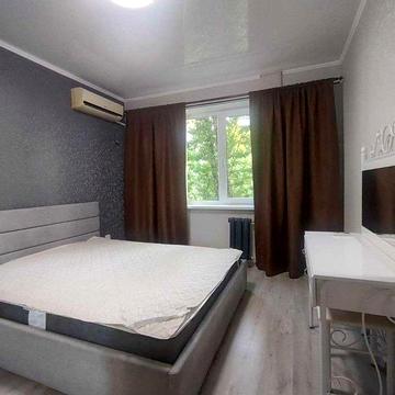 Оренда затишної двокімнатної квартири на Вечірньому.
