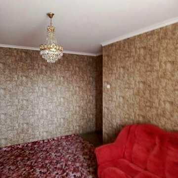 Сдам 1 комнатная Одесская 8000т