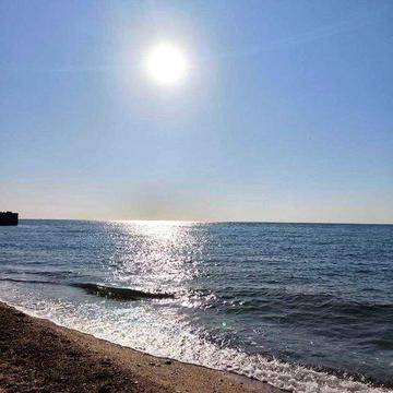 Сдам квартиру в новом ЖК возле моря, паркинг/убежище