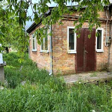 Продам частину будинку в смт Гребінки