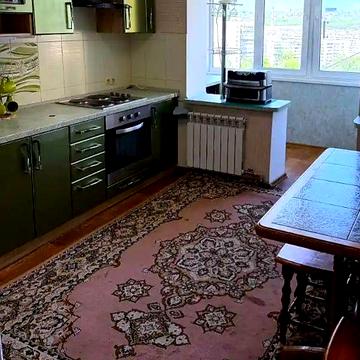Аренда 3 ком кв Победа ( правый берег) дети , животные