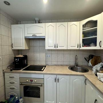 Продам 3кімнатну квартиру метро Левада