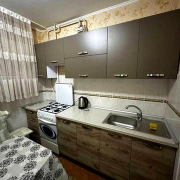 Продаю 2 кім квартиру