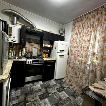 Продам 2 комнатную квартиру