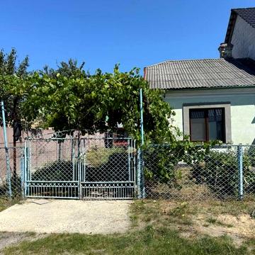 Будинок у Ковелі, район Трьох Святих | Ремонт | Автономне опалення | 35 000 $