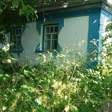 Будинок в центрі с Гродзево, 60сот. землі, рівна ділянка.асвальтована дорога до самого будинку.