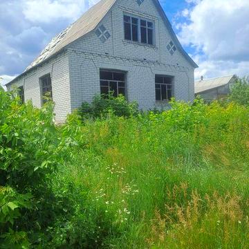 Продаж недобудованого будинку з ділянкою 25 соток в селі Ольшаниця