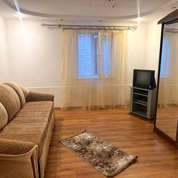 Здається 2-х кімнатна квартира від власника
