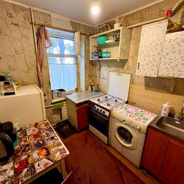 Продаж 1-но кімнатної квартири | 1-й поверх | цегла | вул. Кондратьєва | СНАУ