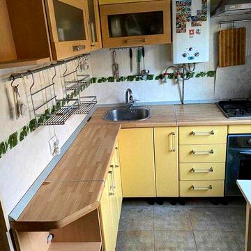 Сдам 2х кімнатну квартиру в Дніпровському районі. Помісячно. Військові+
