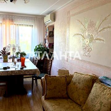 Продается 3-комнатная квартира на пр.Добровольского!