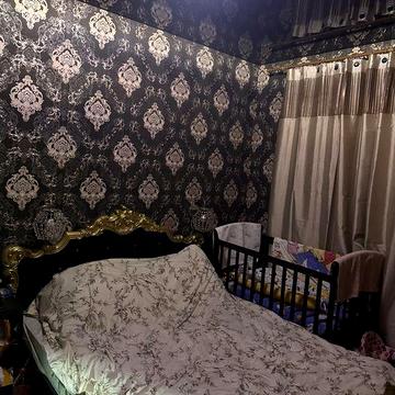 3 кімнатна, подільській р-н, 1й поверх