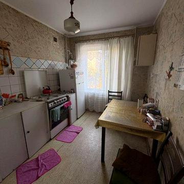 19000 у.о Продаж 2 кім квартира пр.Моторобудівників 3/9