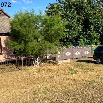 Будинок з усіма комунікаціями та земельною ділянкою в селищі Арбузинка, лише 15 км. від Південноукраїнська.