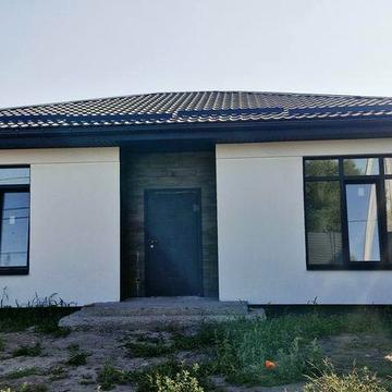 Будинок в закритому КМ, поруч ліс
