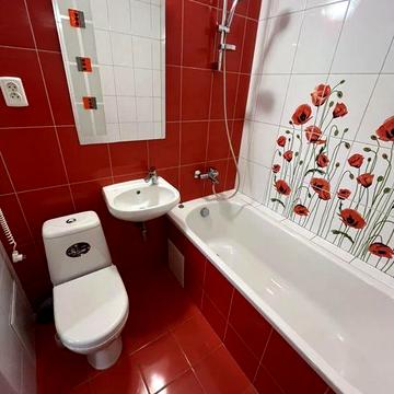 Здається в довгострокову оренду 1-кімнатна квартира-студія!
