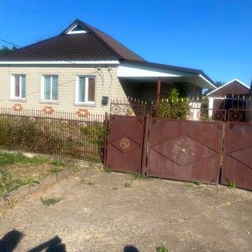 Продаётся дом с участком