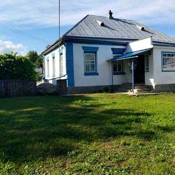 Продається просторий , охайний приватний будинок