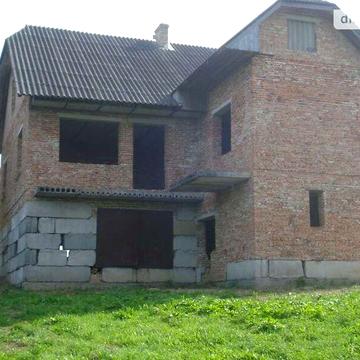 Продаж 6к Дім вулиця Зарічна