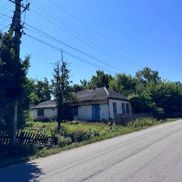 Продам будинок 90,2 м² + 15 соток, смт Чоповичі, біля Варшавської траси, документи готові