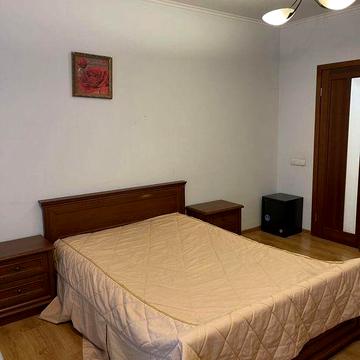Здається в оренду 2 кімнатна квартира, пр. Науки, 69