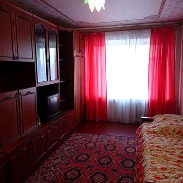 Сдаю 2к квартиру Центр ринок,4/5, меблі,пралка,хол, ціна 5000+комплат