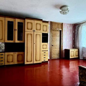 Центр, р-н ТРЦ «Галактика». Меблі і техніка