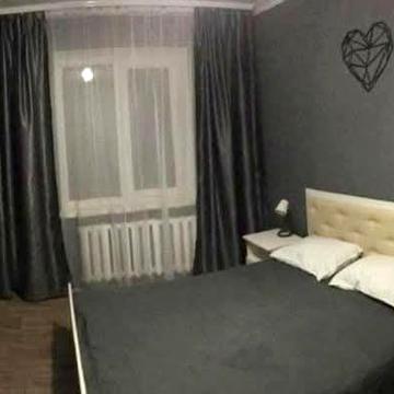 Сучасна 2-кімн квартира на пр. Свободи з ремонтом, меблі і техніка
